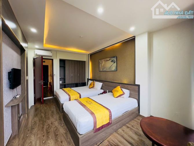 Bán khách sạn nhiều tầng trục chính view siêu đẹp phân lô tuyến 3 Lê Hồng phong  + Diện Tí - 2