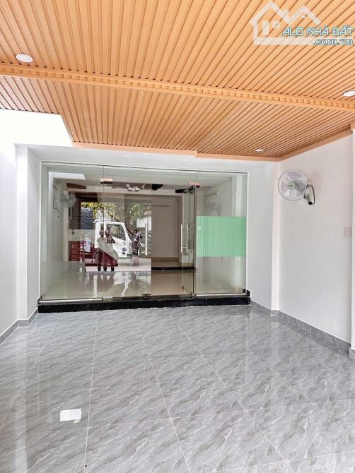 Bán gấp nhà MT Đường số 59, Phường 14 Gò Vấp DT:4.3 X 14 Trệt 3 lầu mới xây - Giá 7.2 Tỷ - 2