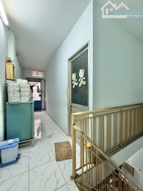 Nhà 3 tầng hẻm ô tô Lê Trọng Tấn, gần ĐH Công Nghiệp, 3.9 tỷ - 2