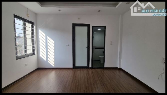 Cổ Nhuế - 35m2 - 6 Tầng - Thang Máy - Giá Chào 7.5 Tỷ - 2