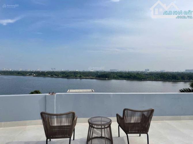 VIP - Bán CHDV view sông Khu Thảo Điền - Quận 2 - DT 22x11m (7 tầng) HĐT 300tr - Giá 79 tỷ - 2