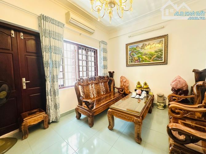 PHÂN LÔ - Ô TÔ TRÁNH - NHÀ PHỐ NGUYỄN TẤN TÀI - CẦU GIẤY - KINH DOANH VĂN PHÒNG , ĐA DẠNG - 2