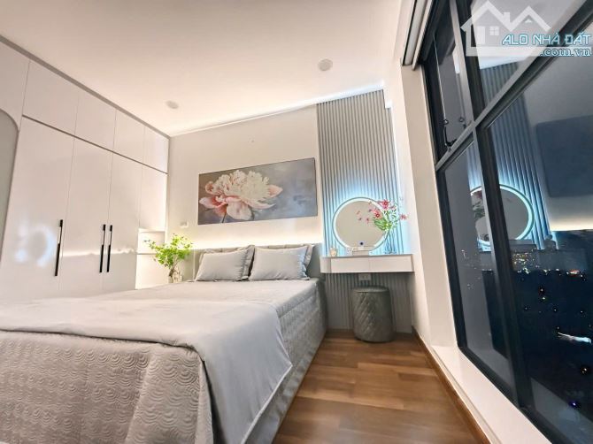 Chung cư goldmark 2 ngủ, 2 vệ sinh, full nội thất ở luôn - 2