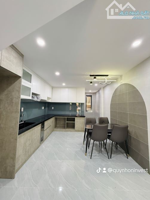 BÁN NHÀ 3 MÊ ĐƯỜNG 7M HOÀNG VĂN THỤ – P QUY NHƠN - TẶNG FULL NỘI THẤT XỊN - 2