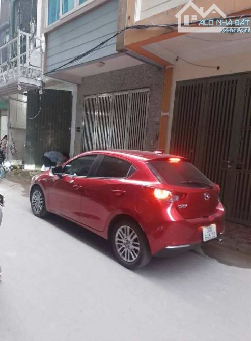 Bán nhà Trần Cung, 38m x 5 tầng, tặng nội thất, lô góc thoáng sáng, gần công viên - 2