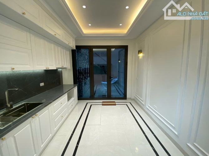 Chính chủ bán nhà Quang Trung Hà Đông 45m, lô góc, mt 9m, giá đầu tư - 2