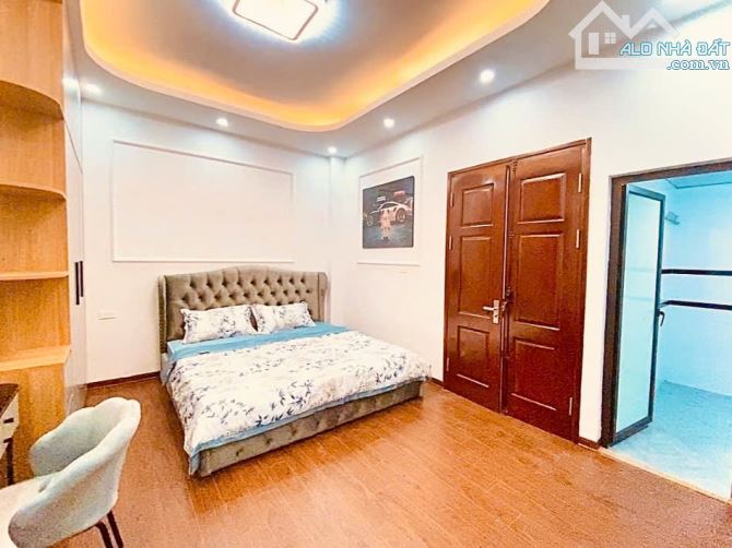 Bán tòa căn hộ phố Ngọc Khánh-Ba Đình 60m2x6, MT6m, full đồ, dòng tiền 1 tỷ/năm giá 17 tỷ - 2