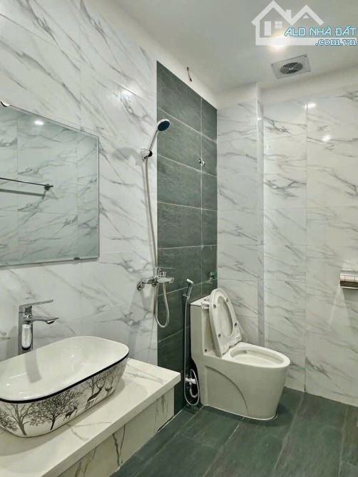 CHO THUÊ BIỆT THỰ - 2 MẶT TIỀN - KINH DOANH - Ô TÔ TRÁNH - PHỐ VĨNH HOÀNG - HOÀNG MAI - 2