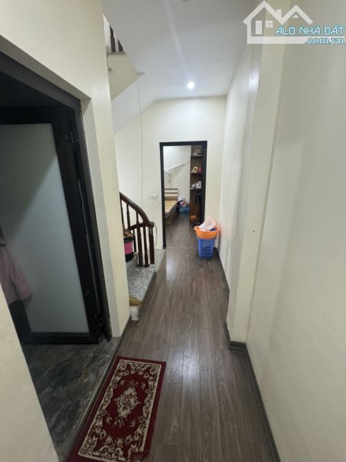 BÁN NHÀ VĂN PHÚ - LÔ GÓC - 3 THOÁNG - CÁCH Ô TÔ 30M - ĐẦY ĐỦ CÔNG NĂNG - 40M -7.8 TỶ - 2