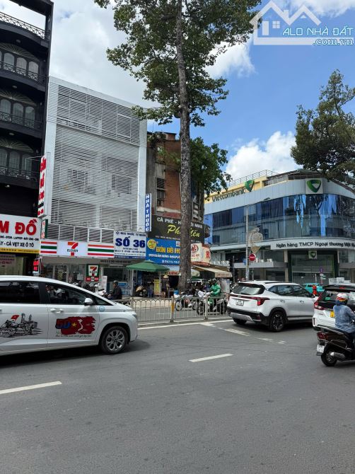 chủ cần bán nhà MT số 955-957 Trần Hưng Đạo, P.1, Quận 5. (8x20m). Giá 95 tỷ - 2