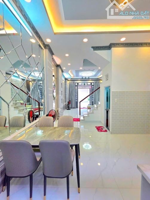 Bán nhà đẹp 2 tầng hẻm xe hơi .Đào Tông Nguyên,Nhà Bè.Giá 5.25 tỷ. - 2