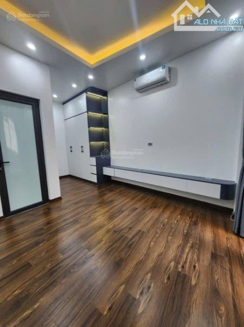 Bán nhà MP Trúc Khuê, Dt 50m2 x 6 Tầng, MT: 3.8m, Đường 15m, vỉa hè 5m, Tiện KD. - 2