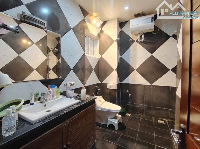 BÁN NHÀ PHỐ Ô CÁCH – 4 TẦNG, 4 PHÒNG NGỦ, Ô TÔ, CHUẨN BIỆT THỰ NGHỈ DƯỠNG, NHỈNH 13 TỶ - 2