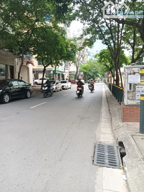 BÁN NHÀ VỊ TRÍ VIP KHU PHÂN LÔ PHỐ PHẠM TUẤN TÀI , CẦU GIẤY , Ô TÔ CHẠY VÒNG QUANH. - 2