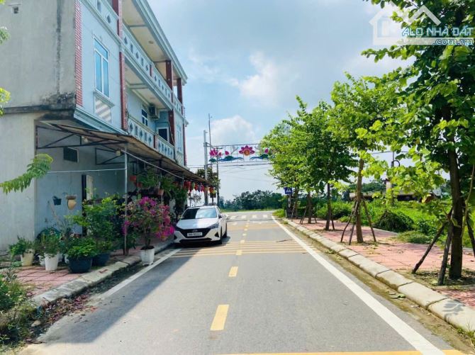 chủ bán 1 lô duy nhất. Đất đấu giá tại Ngoại trạch 1 - 2