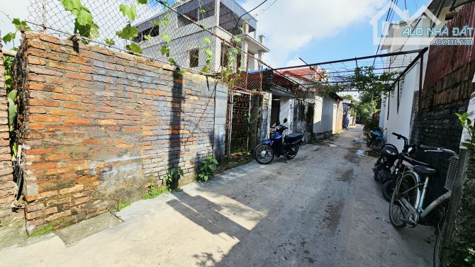 CÁCH TRỤC CHÍNH KINH DOANH 100M - CÁCH QUỐC LỘ 2 700M - CÁCH SÂN BAY NỘI BÀI HƠN 1KM - 2