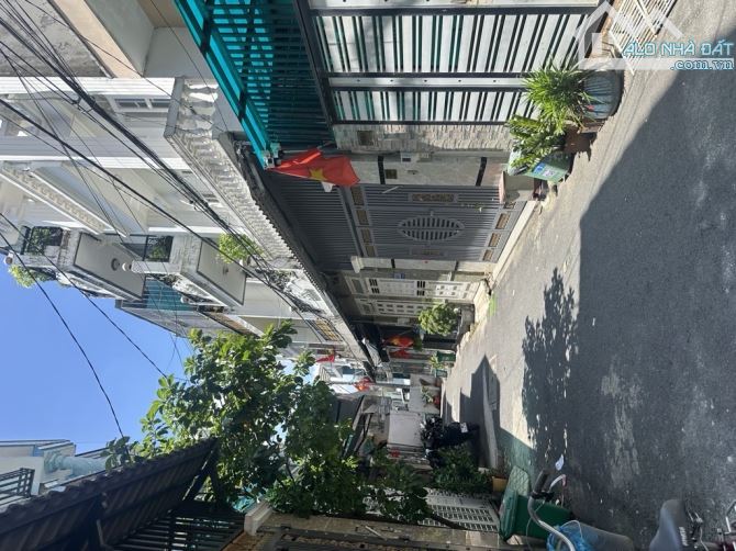 Bán nhà Q12 Hiệp Thành-Dt 50m² 4 Tầng khu nhiều nhà cao tầng-Giá 5.2 tỷ. - 2