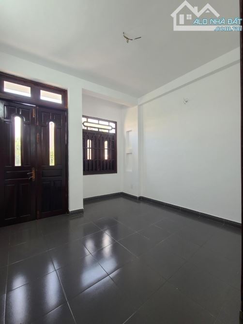 NHÀ MỚI 70M KẾ PHẠM ĐĂNG GIẢNG - BÌNH HƯNG HOÀ _HẺM XE TẢI_  2 TẦNG BTCT - 4PN - GIÁ 5.x T - 2