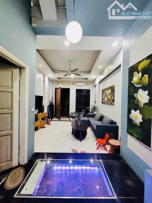Bán nhà Giang Biên 60m2 nhà mới đẹp ngõ rộng đủ nội thất 5.7 tỷ - 2