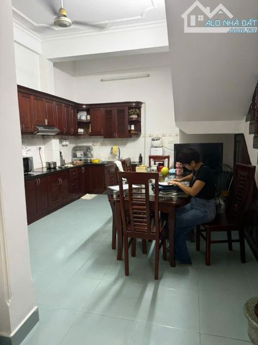 BÁN NHÀ PHÂN LÔ PHẠM TUẤN TÀI CẦU GIẤY 55m MT 5m SIÊU RỘNG 5 TẦNG Ô TÔ TRÁNH GIÁ 22 TỶ - 2