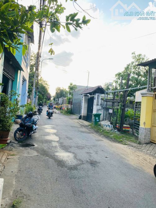 Nhà 2 tầng mặt tiền đường số – Gần Bưng Ông Thoàn, Phú Hữu, Quận 9 – 73m² chỉ 3.9 tỷ - 2