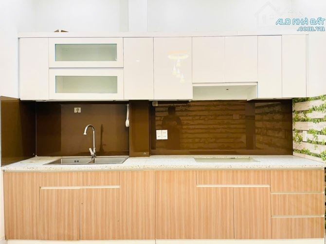 TRUNG TÂM GÒ VẤP – NHÀ MỚI ĐẸP – FULL NỘI THẤT – HẺM XE HƠI ĐỖ CỬA – CHỈ 5.8 TỶ - 2