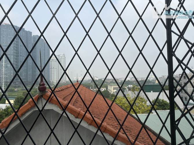 Nhà 5 tầng 40m2 Thượng Thuỵ, hàng xóm CiPutra - 2