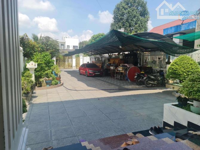 GIẢM 2 TỶ - BIỆT THỰ  630 M2 - 2 TẦNG - TT THỦ DẦU MỘT - 2