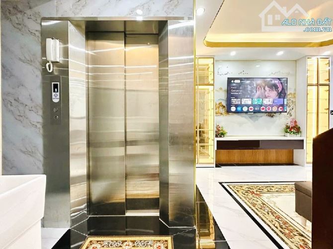 SIÊU PHẨM 5 TẦNG FULL NỘI THẤT CÓ THANG MÁY NGAY NGÃ TƯ TRẦN QUANG DIỆU, LÊ VĂN SỸ - Q.3. - 2