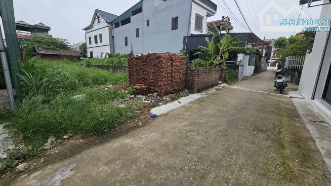 CÁCH TRỤC CHÍNH BÌA THÔN 50M - CÁCH ĐƯỜNG 131 100M - CÁCH KCN NỘI BÀI 1KM -ĐƯỜNG THÔNG OTO - 2