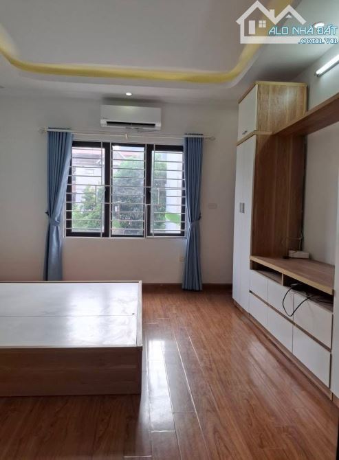 Bán gấp nhà đẹp 5 tầng full nội thất Tứ Hiệp, Thanh Trì. - 2