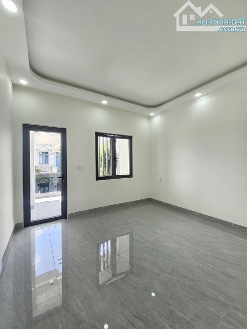 Bán nhà 1 trệt 2 lầu KDC gần Chợ Phú Phong, p.Bình Chuẩn, Tp.Thuận An chỉ 4tyy600 TL M6454 - 25