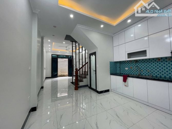 Bán nhà Vân Trì, Bắc Từ Liêm, 40m2, 5 tầng, mặt tiền 3.9m , giá 6.95 tỷ - 3