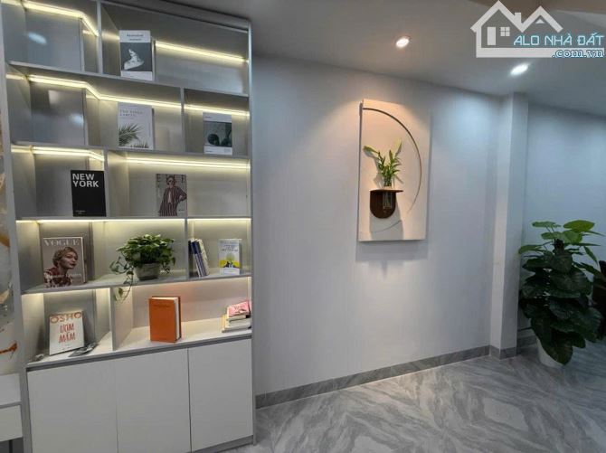 NHÀ LIÊN MẠC - LÔ GÓC ĐƠN LẬP - Ô TÔ ĐỖ CỬA  - DT: 36M2, 4 TẦNG, MT 3.5M - 6,3 TỶ - 4