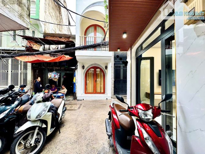 Bán nhà đẹp hẻm 3m Trần Khắc Chân 25m2 – Giá 4,68 Tỷ tl. - 3
