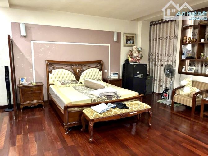 Hàng Đẹp/ 31.x tỷ /108 M2/ 7 M tiền/ Hoàng Minh Đạo - 3