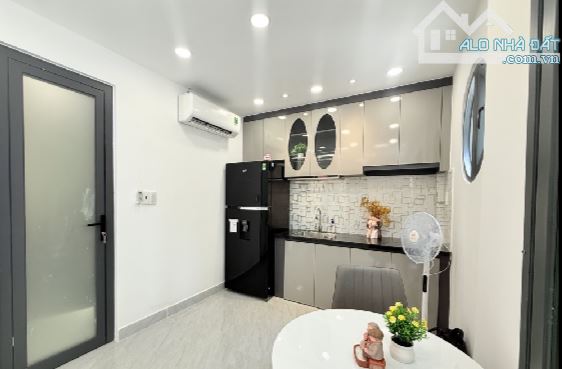 Vị trí đẹp NKKN cách Hoàng Sa 20 m quận 3 - 3