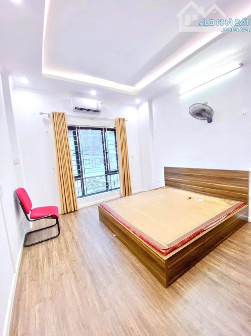 Phân Lô - 2 Thoáng, Cạnh Đại Học Ngoại Ngữ - Trần Quốc Hoàn 40m2, Kinh Doanh Sầm Uất 14 tỷ - 3