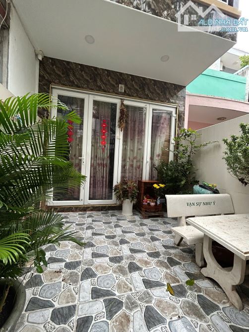 Bán Nhà Hẻm 4M Sát  Huỳnh Tấn Phát Gần Cầu Tân Thuận Dt 85M2 Có Sân Trồng Cây Giá Sốc 6Tỷ5 - 3