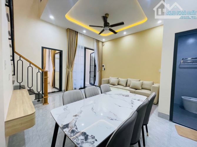Mở bán nhà 2 tầng kiệt ô tô Hoàng Quốc Việt, phường An Đông, tp Huế ✅ ______ - - 3
