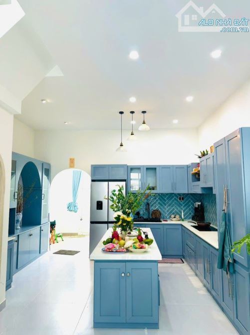 NHÀ 2 TẦNG MẶT TIỀN VÕ VĂN ĐỒNG - SÁT BÃI BIỂN TÂN TRÀ - 3