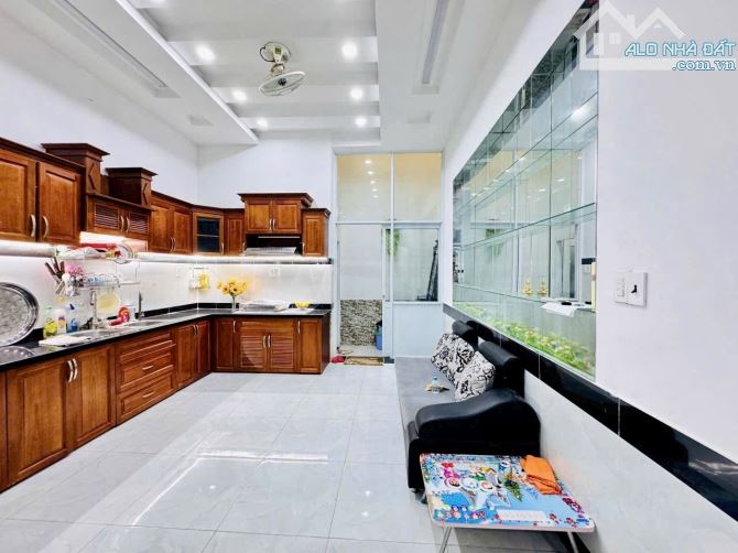 Nhà đẹp Phạm Văn Chiêu, Gò Vấp – hẻm 6m, 4PN, 5WC, sổ hồng riêng, chỉ 7 tỷ 8 - 3