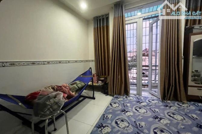 Bán nhà hẻm xe hơi, Đường Số 4, Thủ Đức, 41 m² (4m x 10m), 2 tầng - Giá 4.6 tỷ TL - 3
