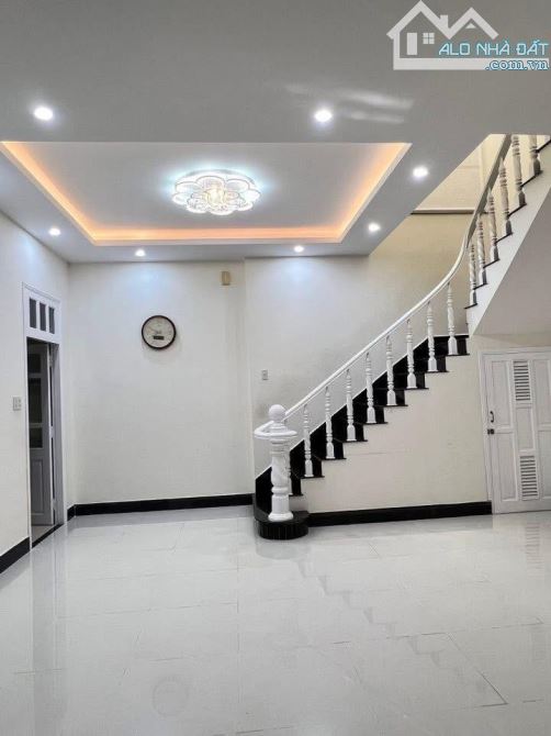 🌷 BÁN BIỆT THỰ MĂT TIỀN LƯƠNG VĂN NHO P9 - 173M2 NGANG 9.6M - KHU DÂN TRÍ CAO 18.5 TỈ - 3