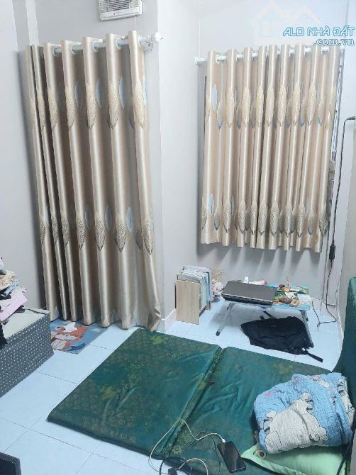 Bán nhà Tân Bình đường Ni Sư Huỳnh Liên 42m2 - 2 tầng chỉ 4,2 tỷ - 3