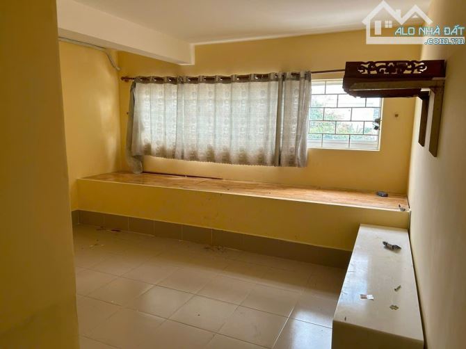 Cần Bán Nhanh Căn Shophouse CT7B Mặt Tiền Đặng Vũ Hiệp KĐT Vĩnh Điềm Trung !! Giá 3tỷ5 - 3