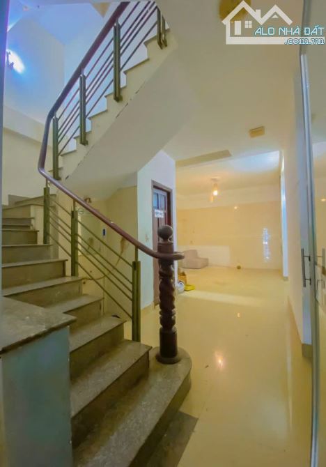 Bán nhà 2 mặt hẻm xe hơi đường Trường Chinh, P14, Tân Bình (4x18m) 4 tầng - Chỉ 10.5 tỷ - 3