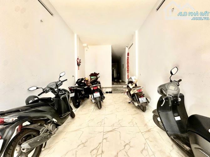Văn phòng Mặt phố Yên Lãng Đống Đa 90m2 5 tầng mặt tiền 6.8m - 3