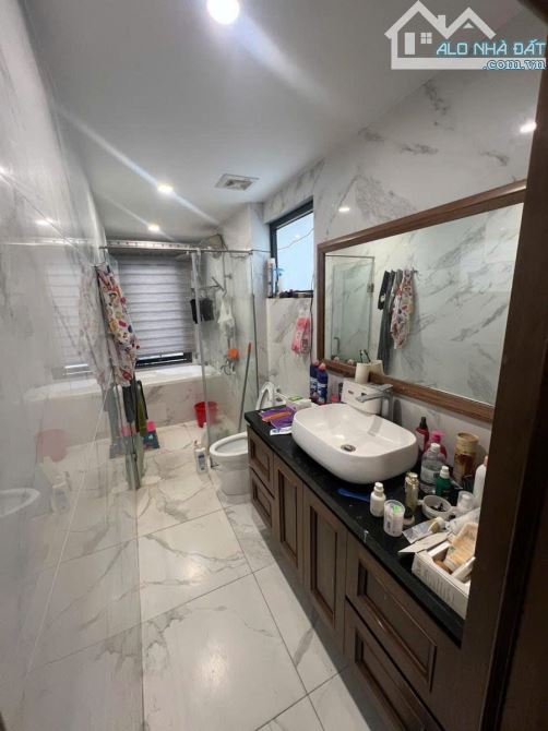 Kinh doanh Mặt phố Láng Hạ Đống Đa 46m2 4 tầng mặt tiền 4.8m - 3