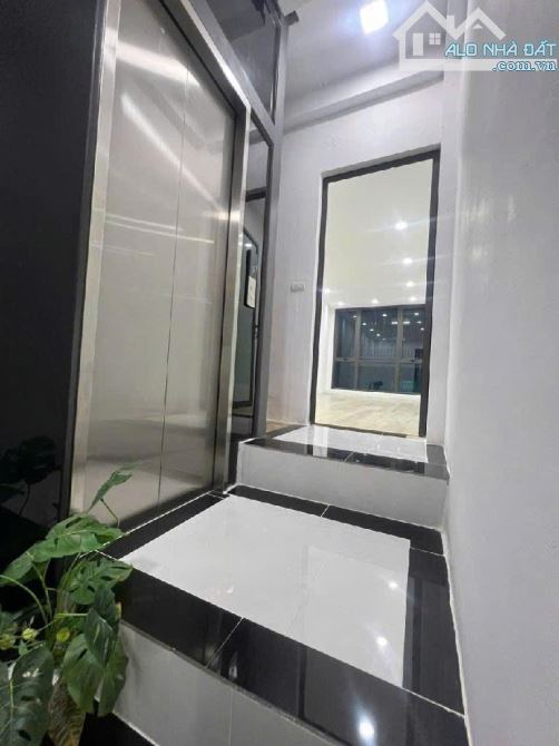Siêu Phẩm Nhà phố Mỗ Lao Hà Đông, ô tô tránh, 5 tầng, thang máy, 3 mặt thoáng quanh nhà - 2